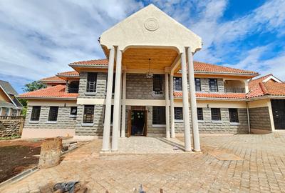 6 Bed House with En Suite in Kitisuru