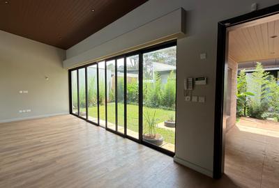 4 Bed Villa with En Suite in Runda - 4