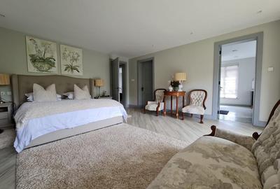 5 Bed Townhouse with En Suite in Kitisuru - 4