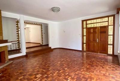 5 Bed Townhouse with En Suite at Off Othaya Road