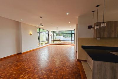 5 Bed Townhouse with En Suite in Lavington