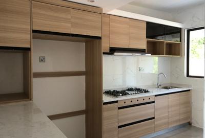 2 Bed Apartment with En Suite at Riverside