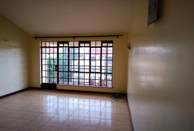 3 Bed Apartment with En Suite at Rhapta Road