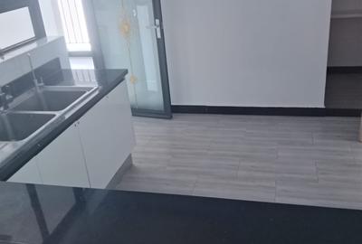 3 Bed Apartment with En Suite in Lavington - 2