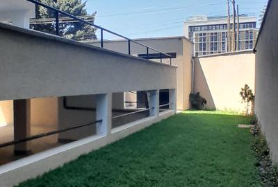 3 Bed Apartment with En Suite at Lavington - 3