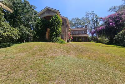 4 Bed House with En Suite in Karen