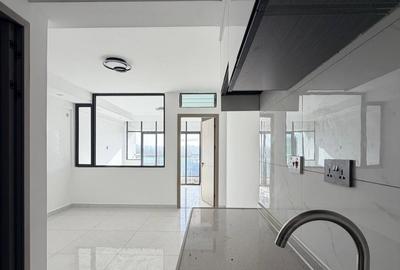 2 Bed Apartment with En Suite in Westlands Area - 3