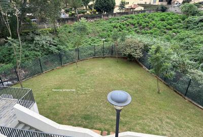 Serviced 2 Bed Apartment with En Suite in Kilimani