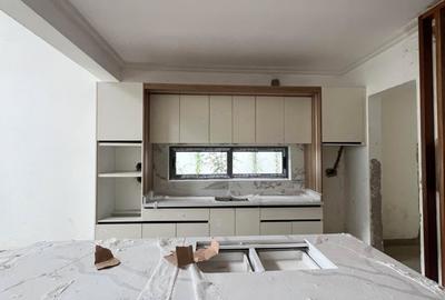 5 Bed Townhouse with En Suite at Lavington Green - 2