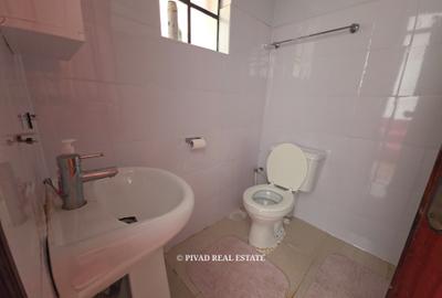3 Bed House with Garden in Runda