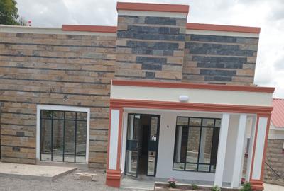 3 Bed House with En Suite at Rimpa Road - 2