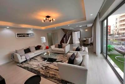 Serviced 1 Bed Apartment with En Suite at St Michaels Road - 2