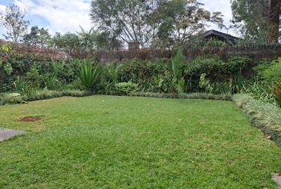 4 Bed Townhouse with En Suite in Muthaiga - 2
