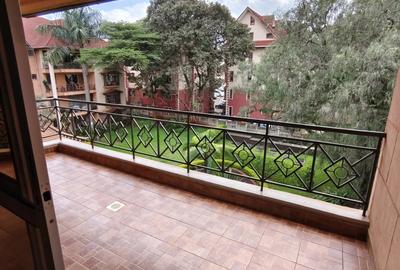 4 Bed Apartment with En Suite at Lavington Green - 3