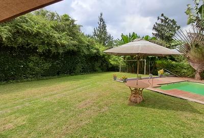 4 Bed House with En Suite in Runda