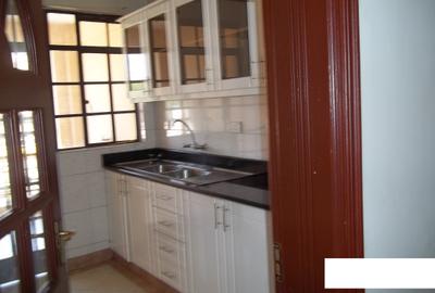 1 Bed Apartment with En Suite at Forest Rd