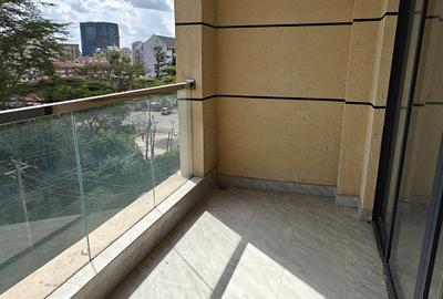 3 Bed Apartment with En Suite at Off Lenana Road