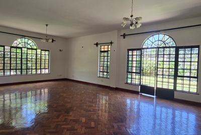 4 Bed House with En Suite at Kitisuru Behind Isk - 4