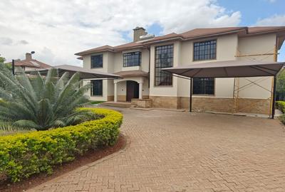 6 Bed Villa with En Suite in Karen - 2