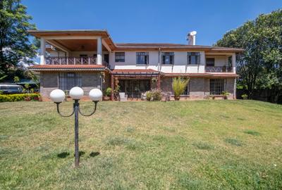 4 Bed House with En Suite in Runda