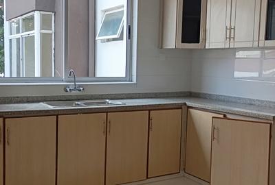 3 Bed Apartment with En Suite at Off Raphta Road - 4