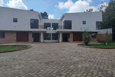 4 Bed Villa with En Suite at Kuwinda