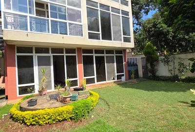 5 Bed Townhouse with En Suite at Convent Drive - 3