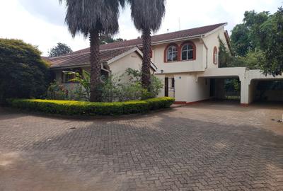 5 Bed Townhouse with En Suite at Riara Road