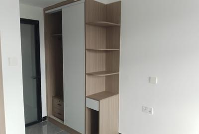 1 Bed Apartment with En Suite in Kilimani - 2