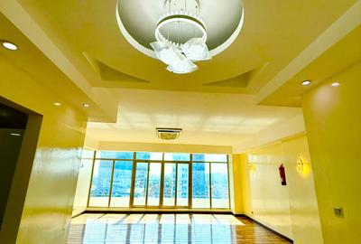 3 Bed Apartment with En Suite in Parklands - 3