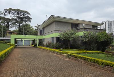 5 Bed House with En Suite in Muthaiga - 4