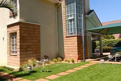 5 Bed Townhouse in Kitisuru
