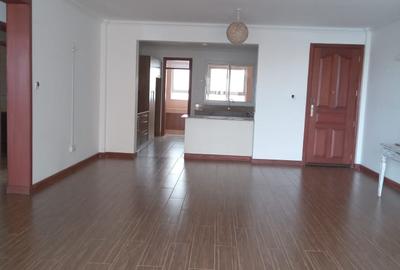 3 Bed Apartment with En Suite at Riverside Drive