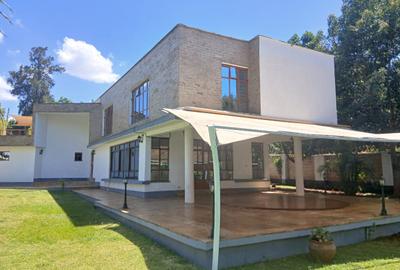 4 Bed House with En Suite at Ruaka Road.