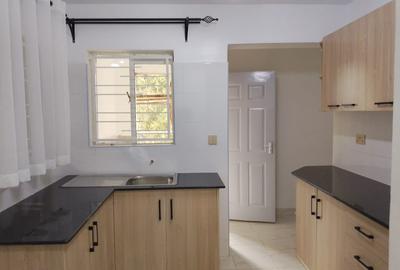 3 Bed Apartment with Lift in Naivasha Road