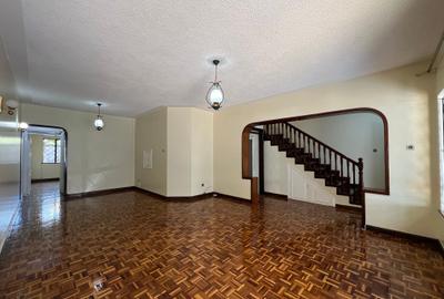 4 Bed Townhouse with En Suite at Brookside - 2