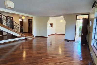 4 Bed Townhouse with En Suite in Lavington - 3