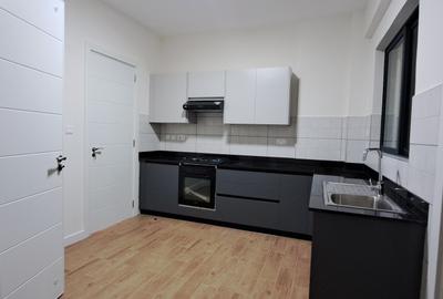2 Bed Apartment with En Suite in Lavington