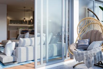 1 Bed Apartment with Swimming Pool in Riverside - 2