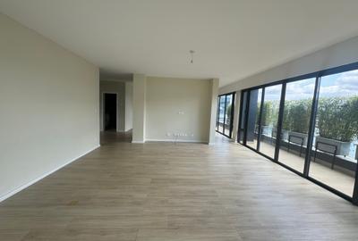 4 Bed Apartment in Riverside