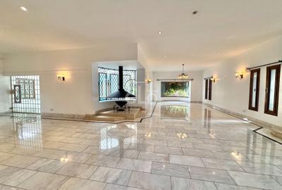 4 Bed House with En Suite in Thigiri