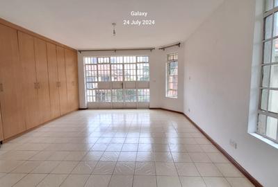 4 Bed House with En Suite in Lower Kabete