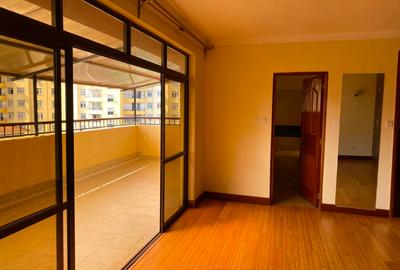 4 Bed Apartment with En Suite in Kileleshwa