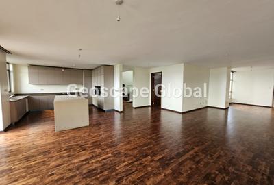 4 Bed Apartment with En Suite in Westlands Area - 3