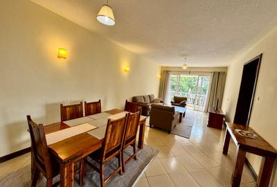 Furnished 2 Bed Apartment with En Suite at Brookside Drive