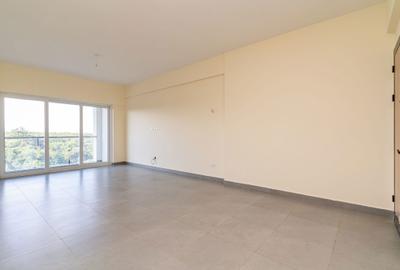 3 Bed Apartment with En Suite in Parklands