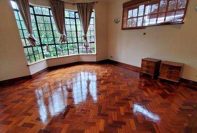 2 Bed House with En Suite in Kitisuru