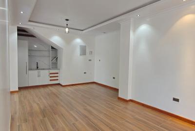 4 Bed Townhouse with En Suite in Karen - 4