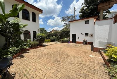 5 Bed Townhouse with Staff Quarters at Mohoya Avenue