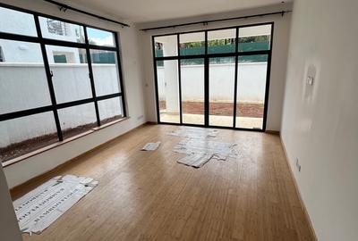 4 Bed Townhouse with En Suite at Lavington